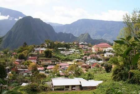 Gite Du Piton D Anchaing Hell-Bourg Exteriér fotografie
